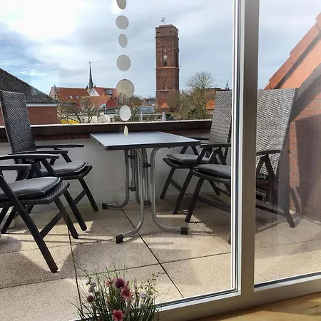 Upholmstr Duene 116 *